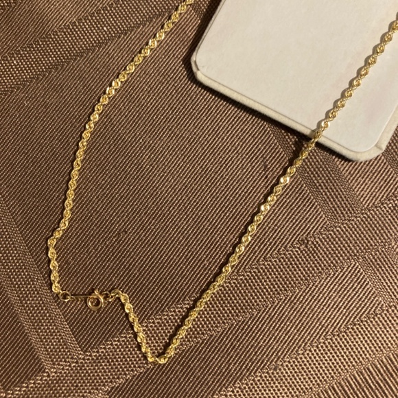 Brand new 14k Necklace and Charm - Picture 3 of 4